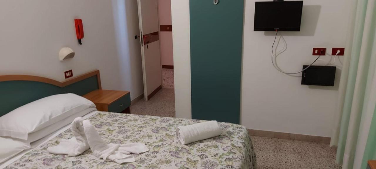 Hotel Santini Rimini Ngoại thất bức ảnh